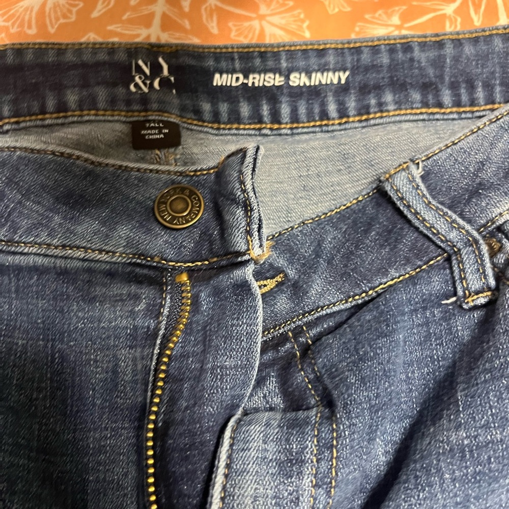 New York & Company Blue Skinny Jeans with Timeless Indigo Wash